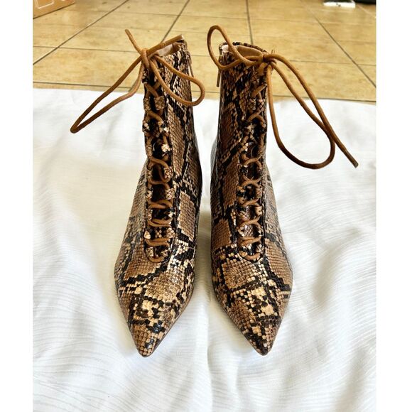ASOS Design Tan / Brown Snake Animal Print Lace Up Kitten Heel Ankle Boots - Picture 3 of 9